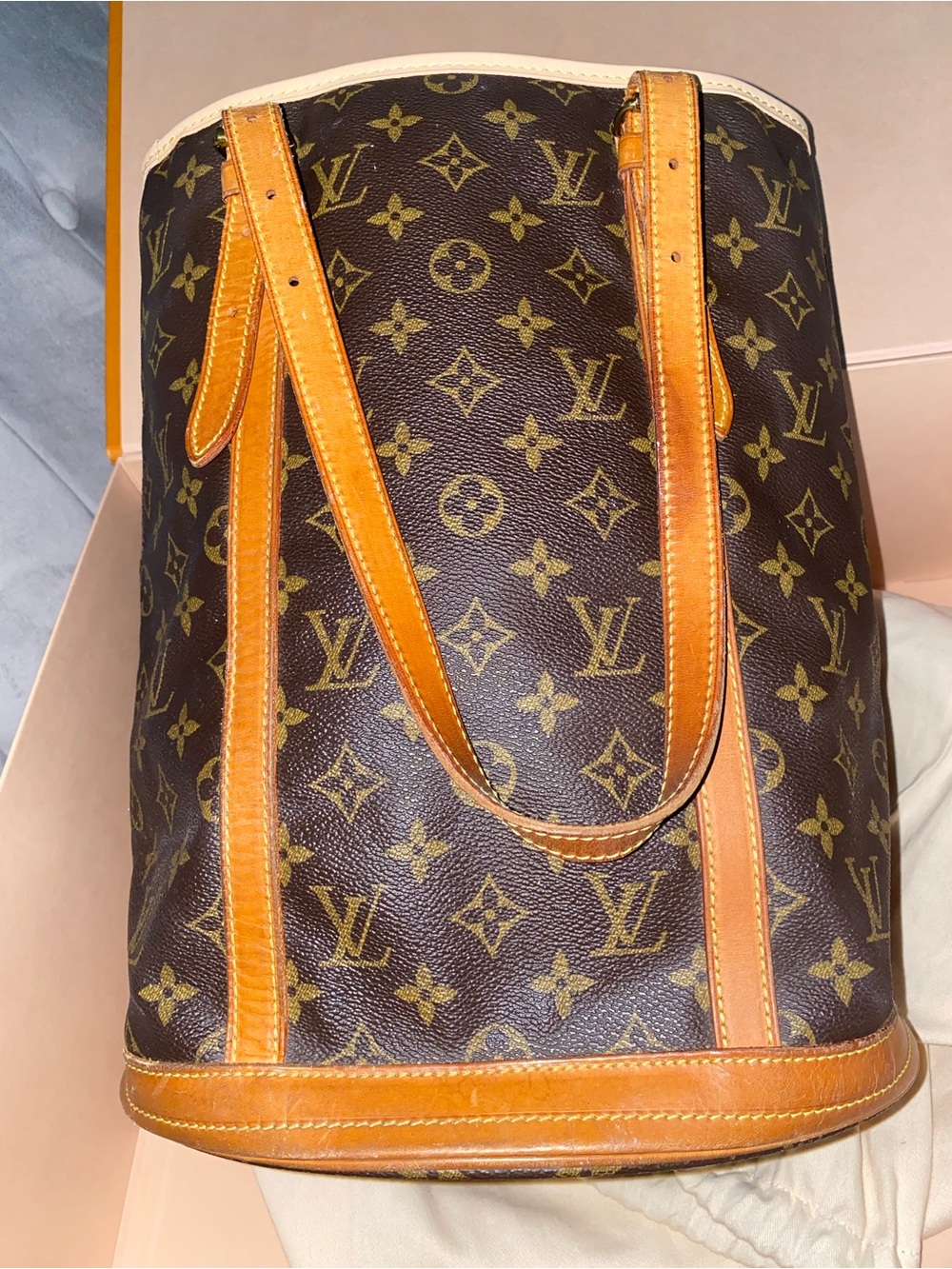 Authentic Louis Vuitton Brown Monogram Bucket Bag